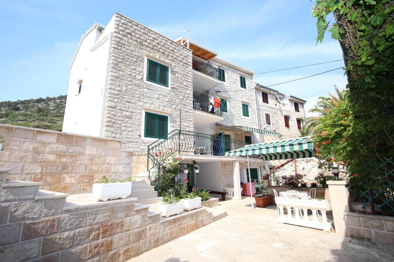 Apartments By The Sea Bol, Brac - 13413 المظهر الخارجي الصورة